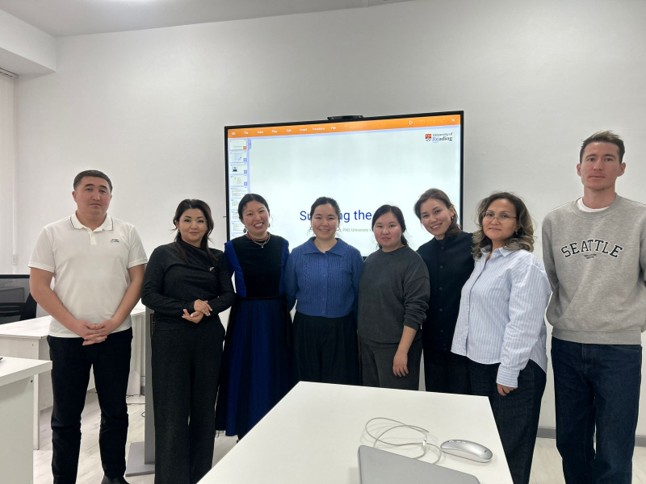 From Literature Review to Viva Success
