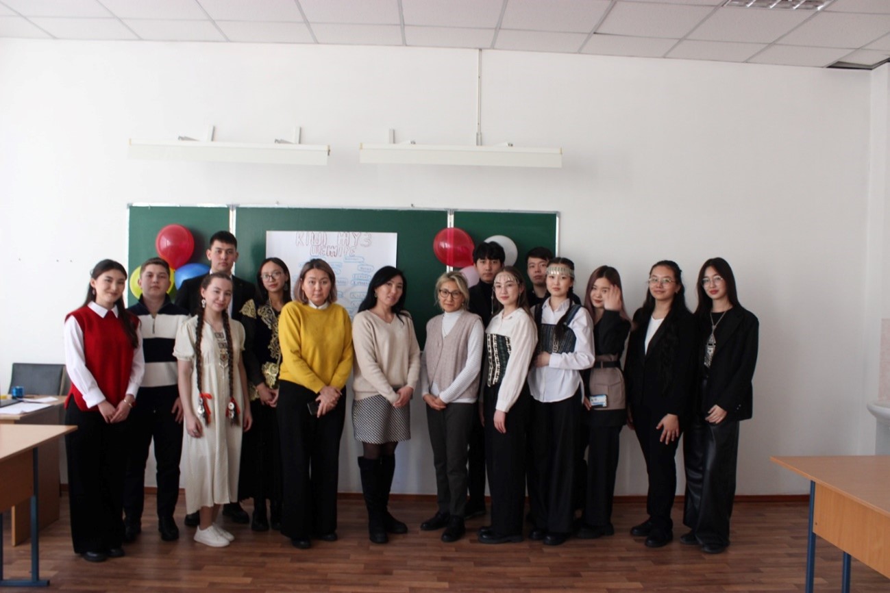 SDG 4. Open curatorial hour dedicated to Shezhire Day