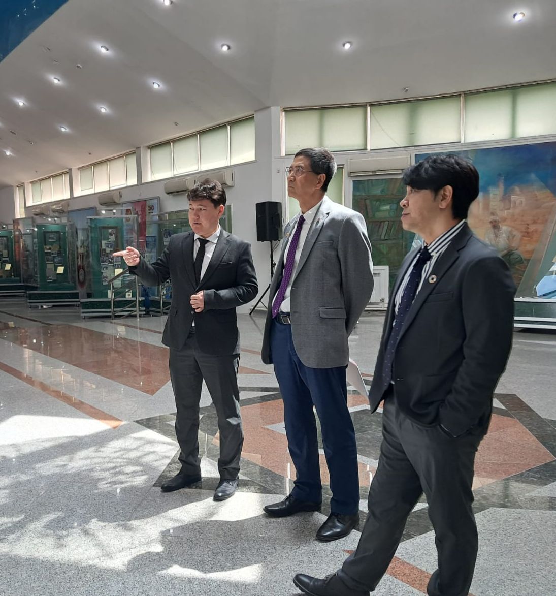 Meeting with Jeffrey Shen, Deputy Vice President of The Hong Kong Polytechnic University