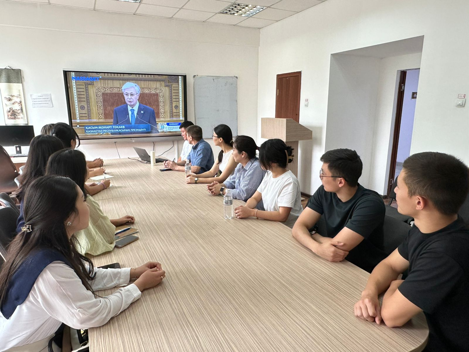 Коллектив кафедры китаеведения прослушал Послание Президента народу Казахстана