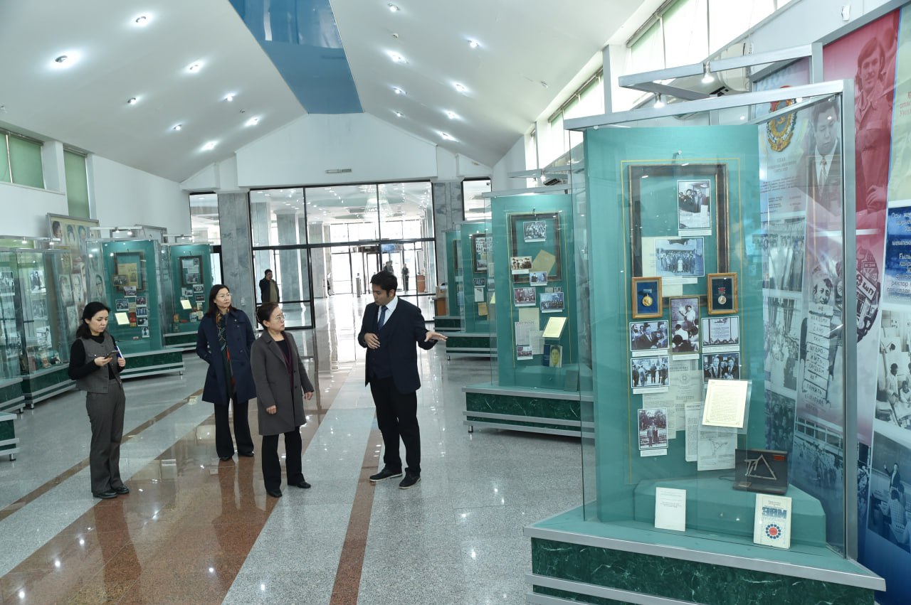 The delegation of Dezhou University (China) headed by Vice President, member of the party committee Xu Jing visited the Al-Farabi Kazakh National University