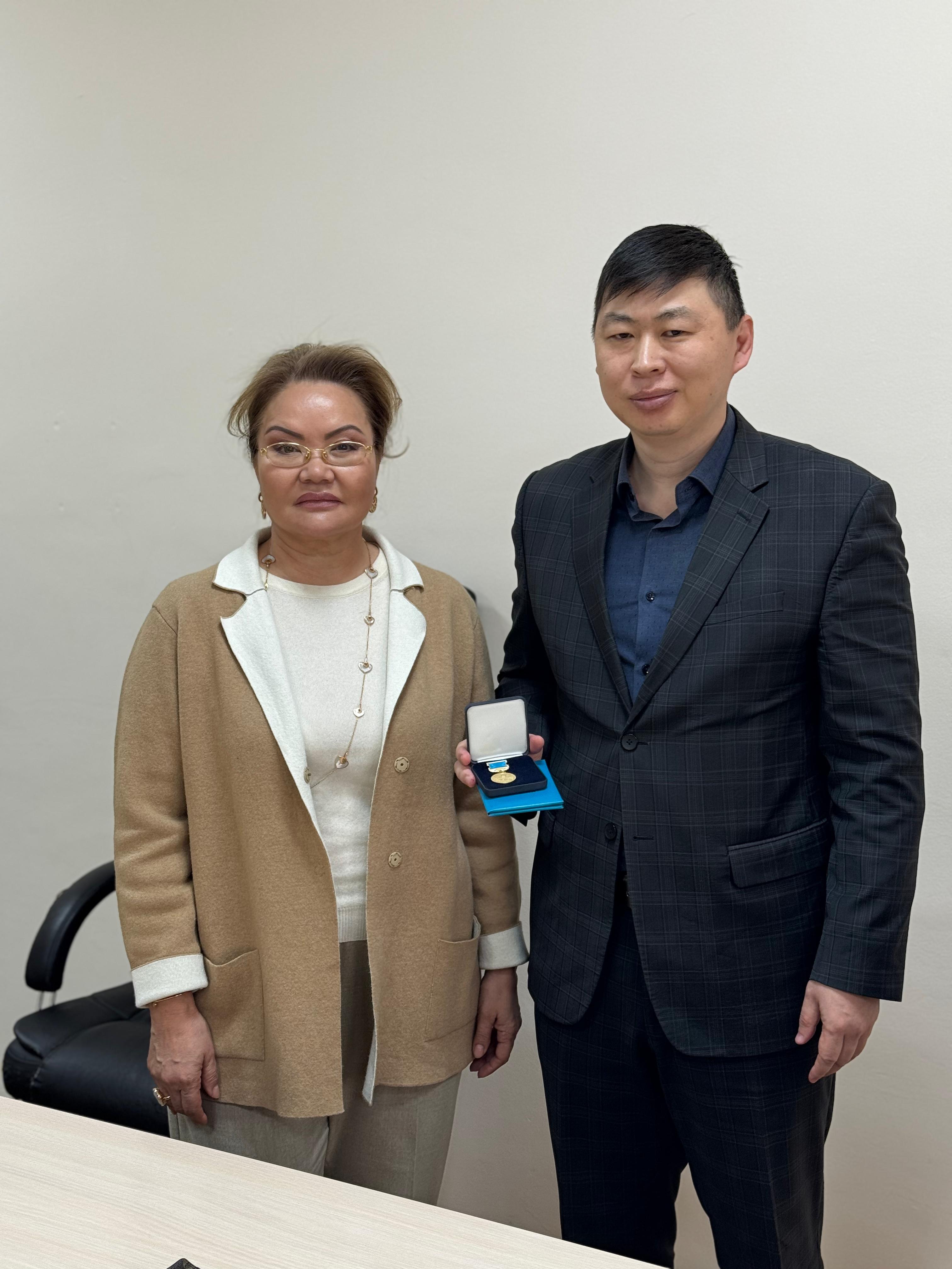 Alexander Gerasimovich Kan awarded the “Eren enbegi ushin” medal