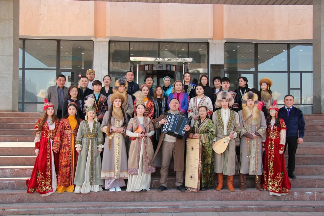 KAZNU held the celebration of Kөрісу күні – the Amal holiday.