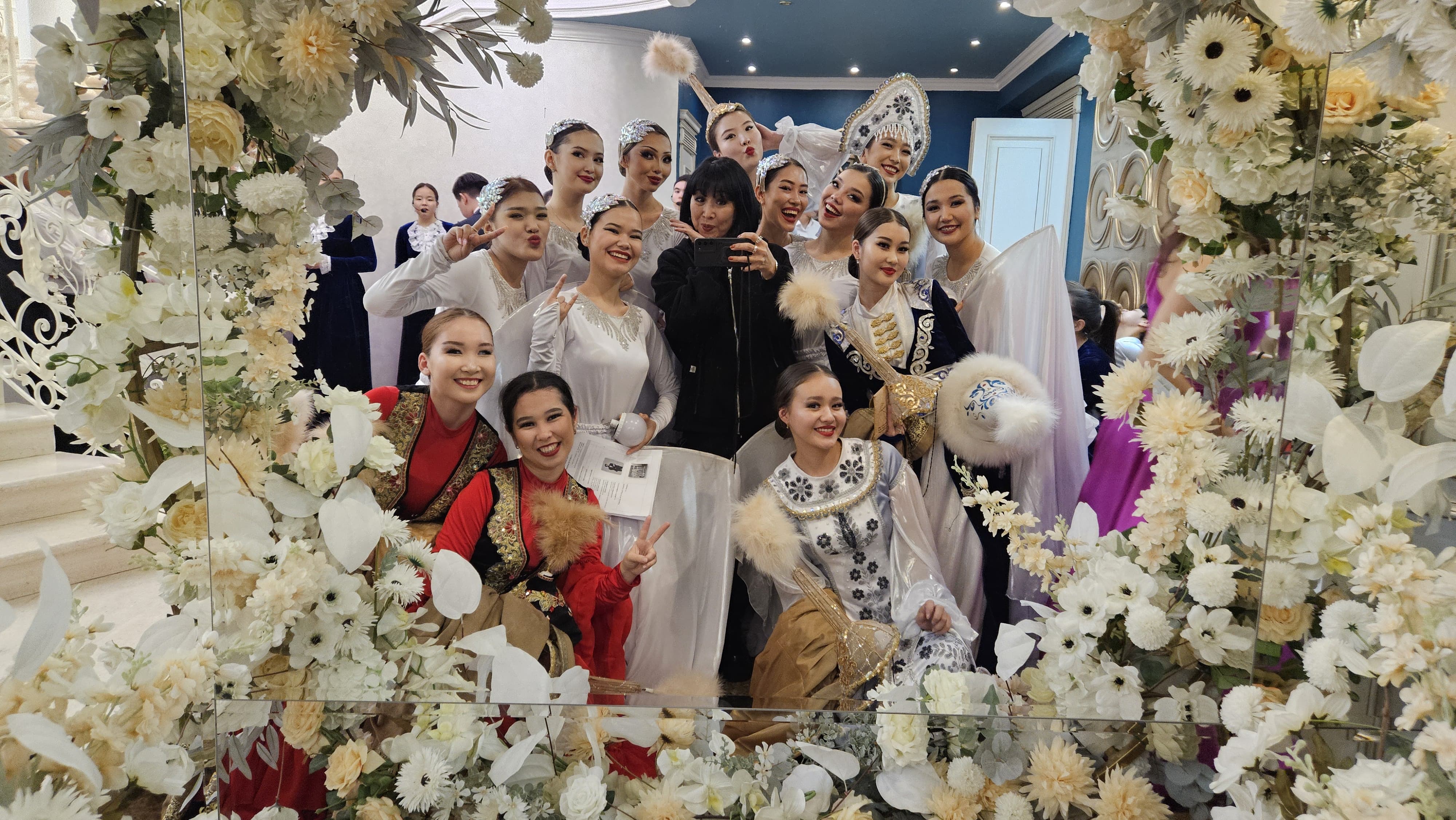 The youth of the ART Center at the "I INTERNATIONAL FORUM OF YOUTH OF the TURKIC WORLD"