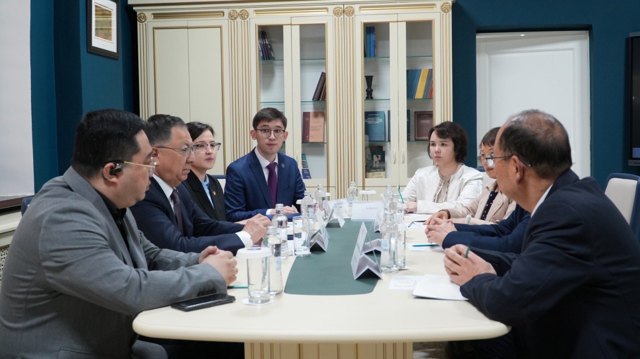The Rector received the heads of foreign companies