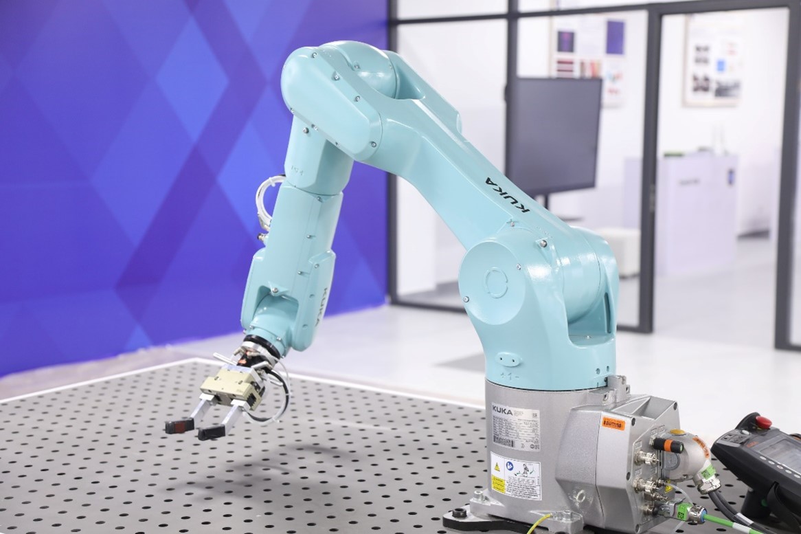 A Competence Center for Robotics and Mechatronics has opened at KazNU