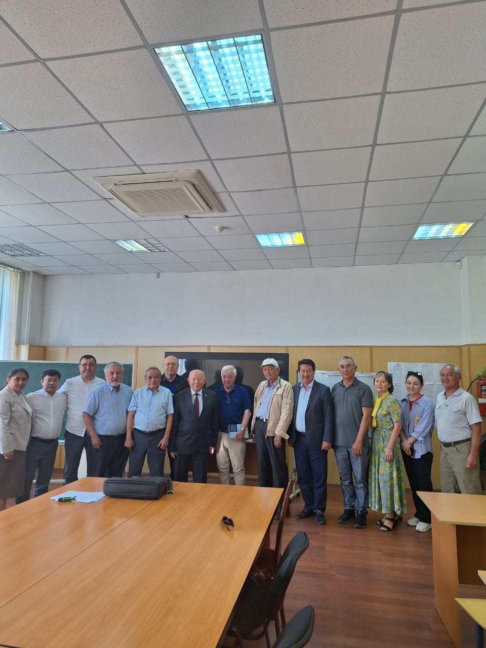 City Scientific seminar "Differential operators and their applications"