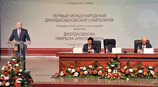 ҚазҰУ қалашығы әлеуетін арттырған Бірінші Халықаралық Жолдасбеков симпозиумы