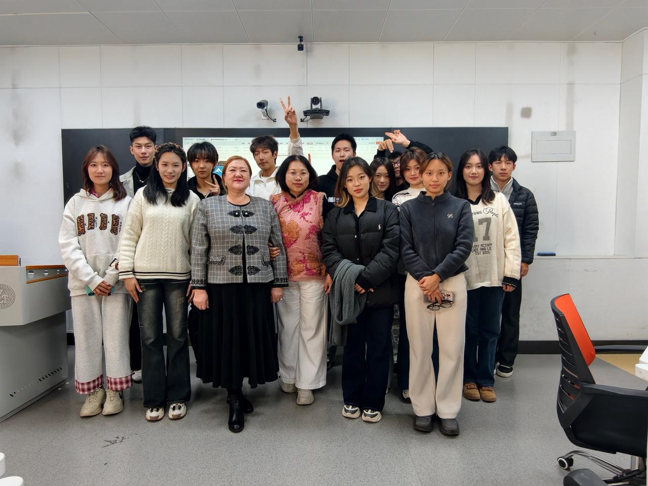 Head of the Department of Chinese studies Completes an International Academic Visit to China