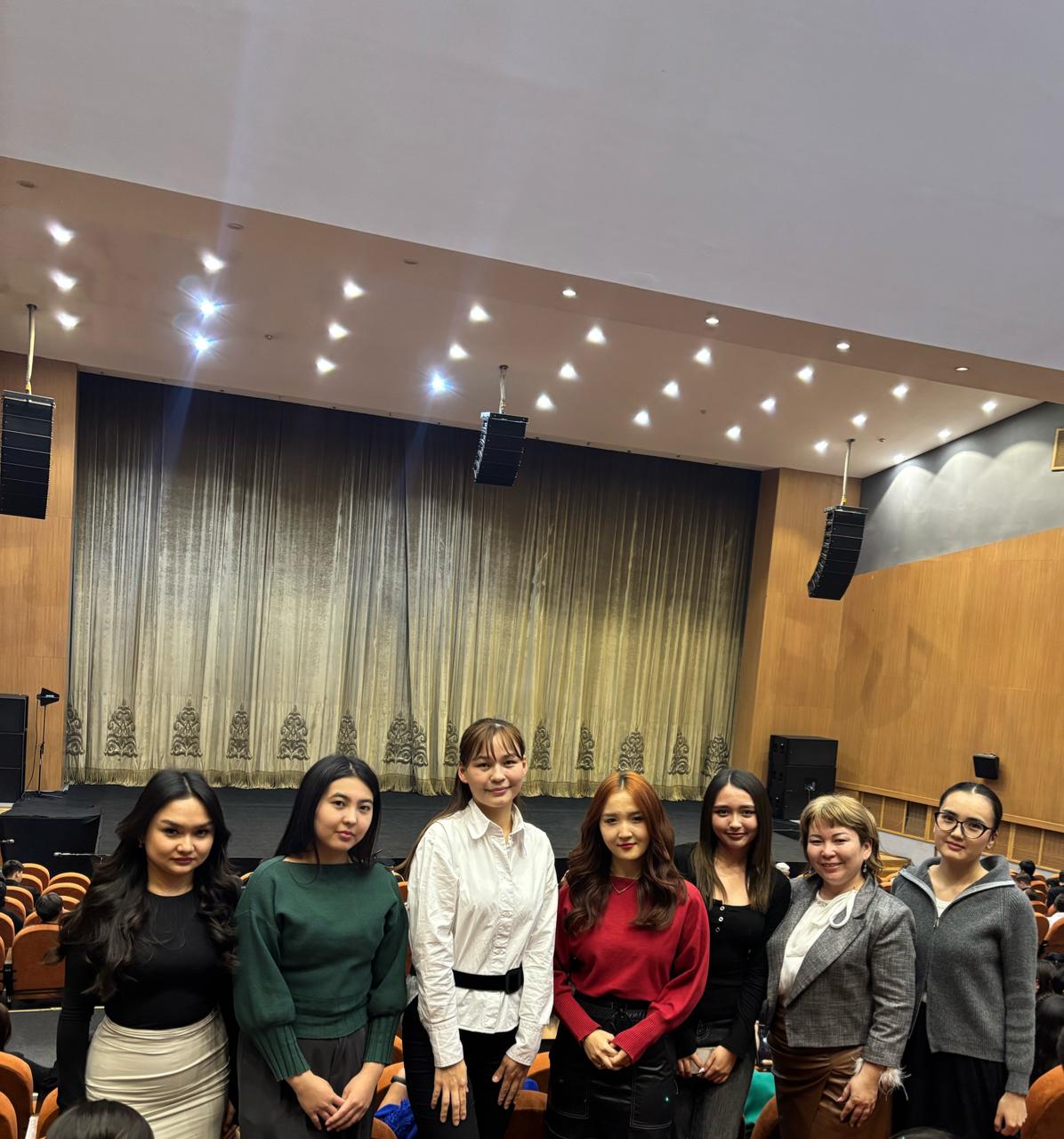 Students of the Department of Chinese Studies Attended the Play “Sultan Baybars”