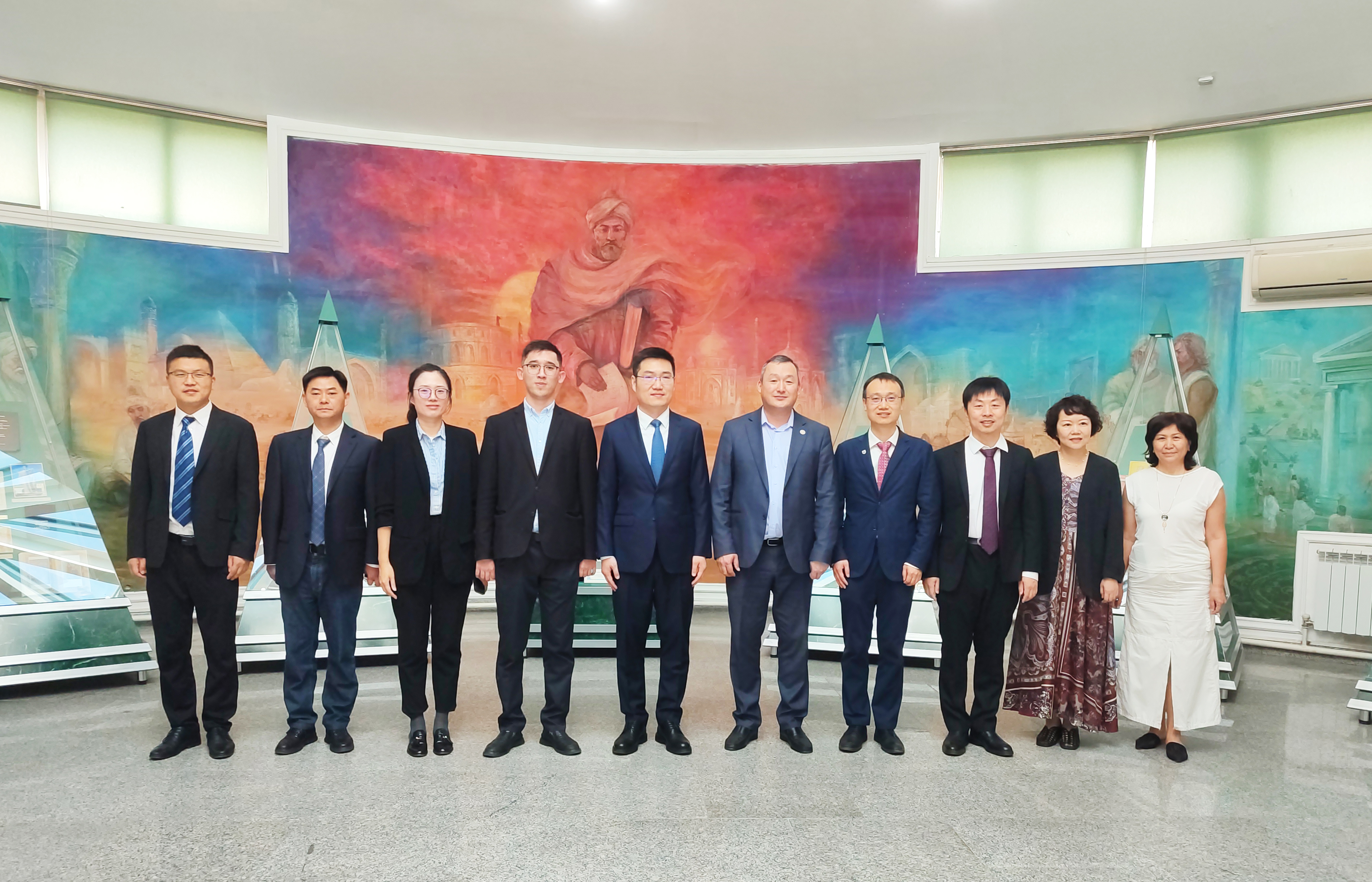 Representatives of Nanjing University (PRC) and the People's Government of Xuanwu District visited Al-Farabi Kazakh National University