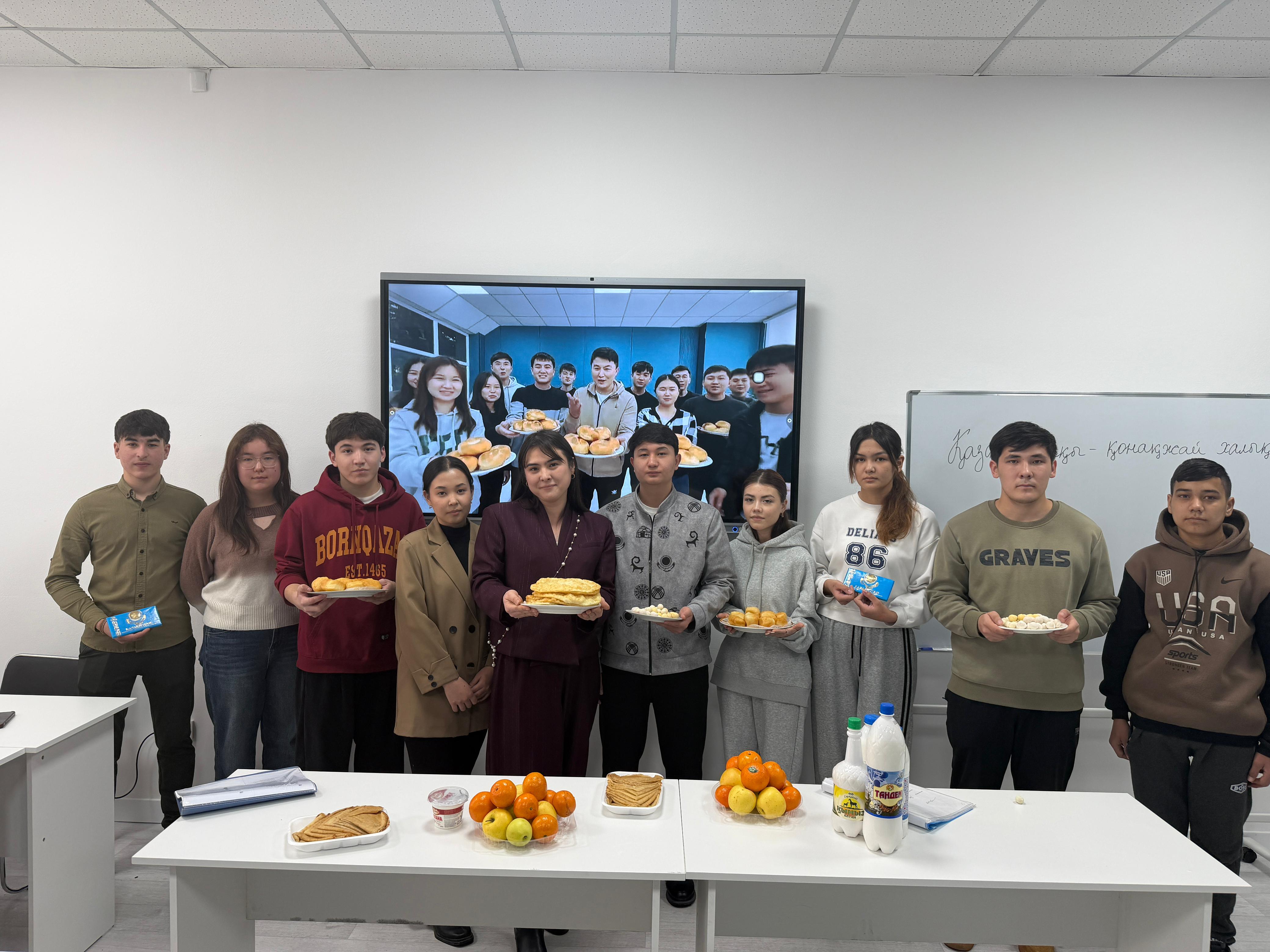 Қазақ халқының қонақжайлылығы мен дәстүрлі өмір салты