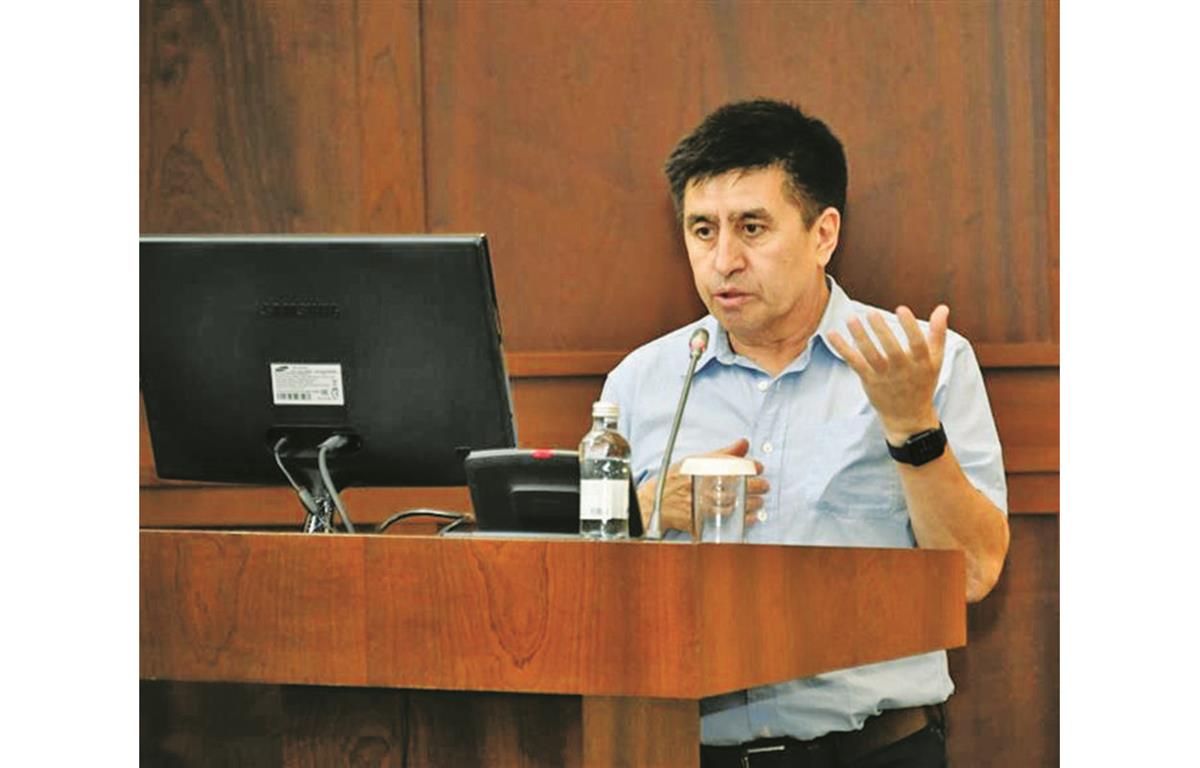 Әлемге әйгілі көрнекті ғалым