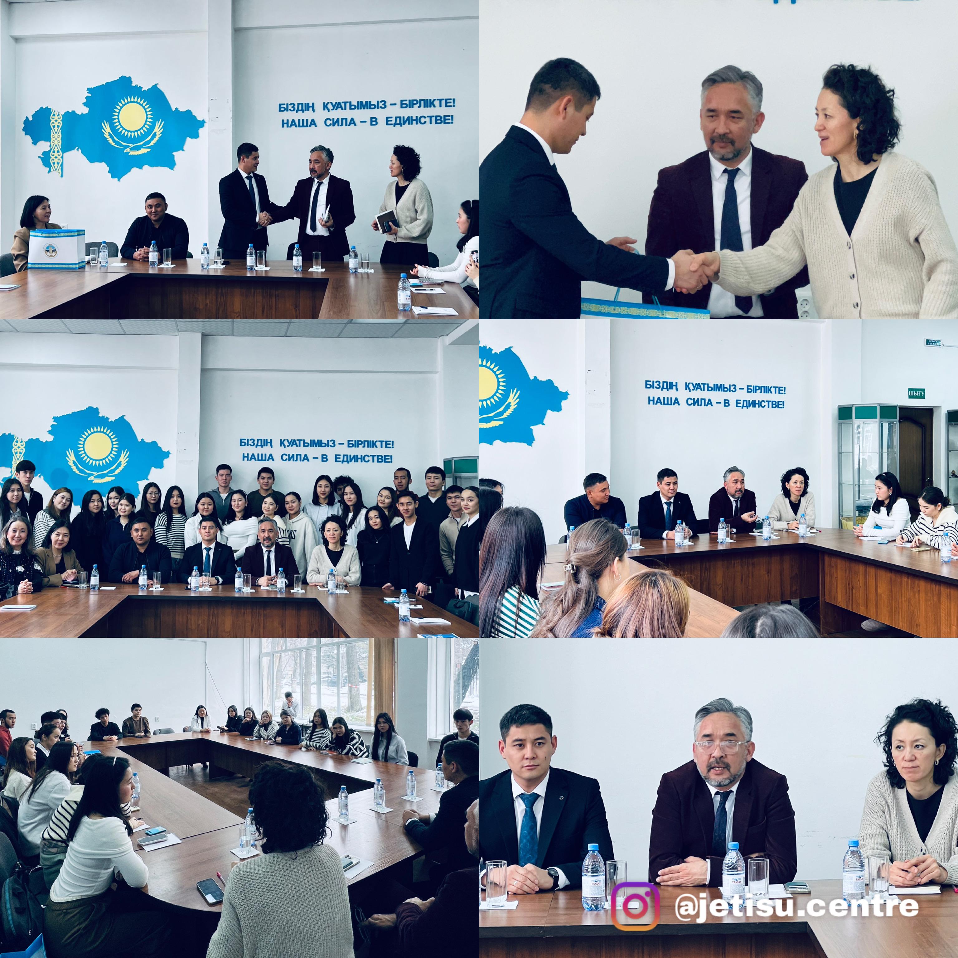 Кафедра түлектерімен оқудан кейінгі жұмыспен қамтылу бағытында кездесу
