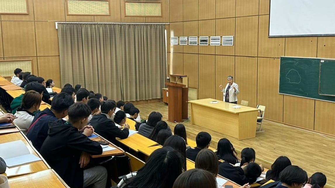 Introduction of First-Year Students to the Department