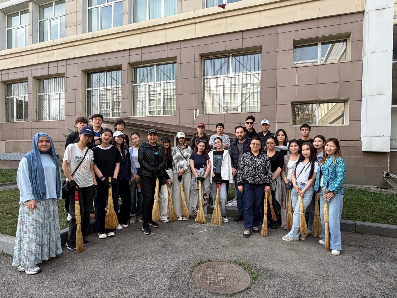 University-wide Clean-Up Day: Contribution of the Faculty of Physics and Technology to the “Taza Kazakhstan” Initiativeю SDG 11 and SDG 12