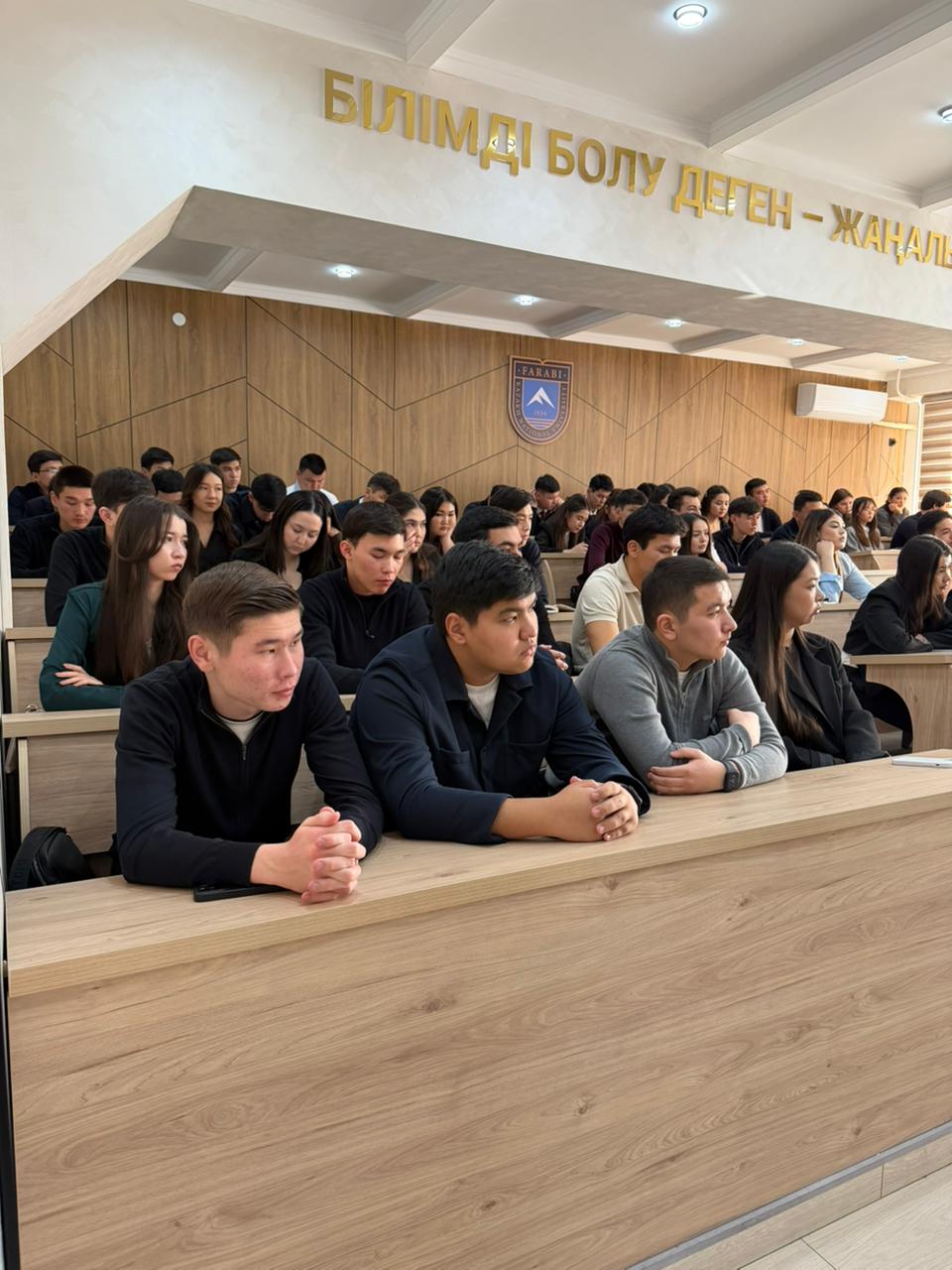 The judges held a leadership lecture for the students.