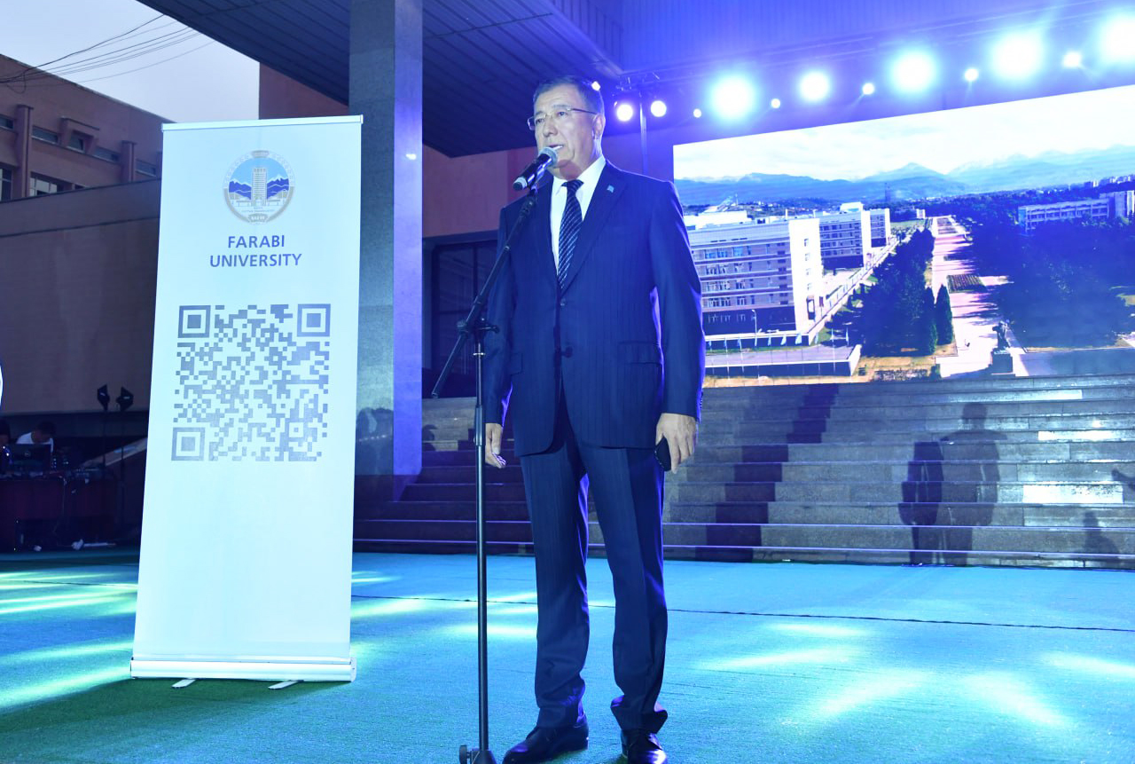 Студенттер қатарына қабылдау салтанатында сөйлеген сөзі