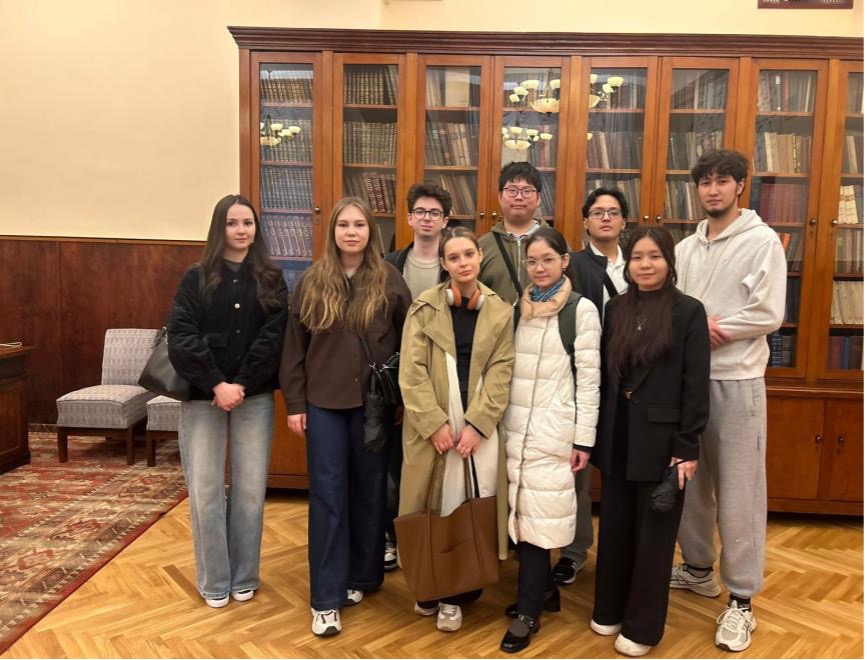 An event held at the National Academy of Sciences of the Republic of Kazakhstan as part of educational and extracurricular activities.