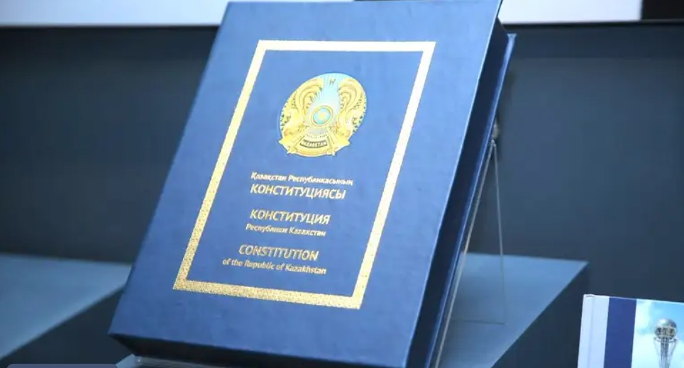 Заң шығару процесін жеделдету факторы ретіндегі Қазақстанның бір палаталы Парламентке көшуі