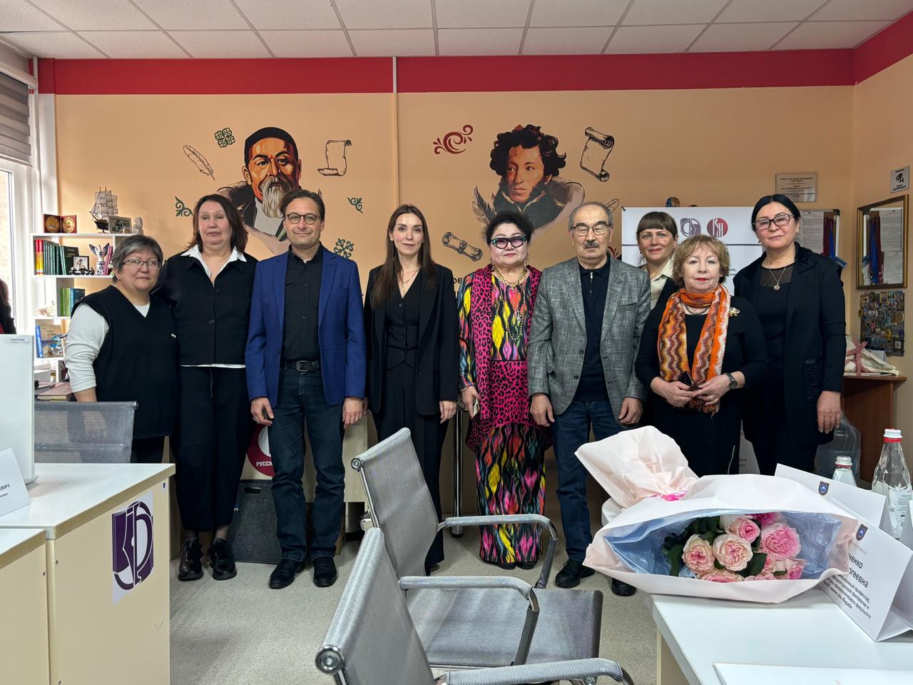 A Scientific Seminar on Kazakhstani Literature was  held  at al-Farabi Kazakh National University