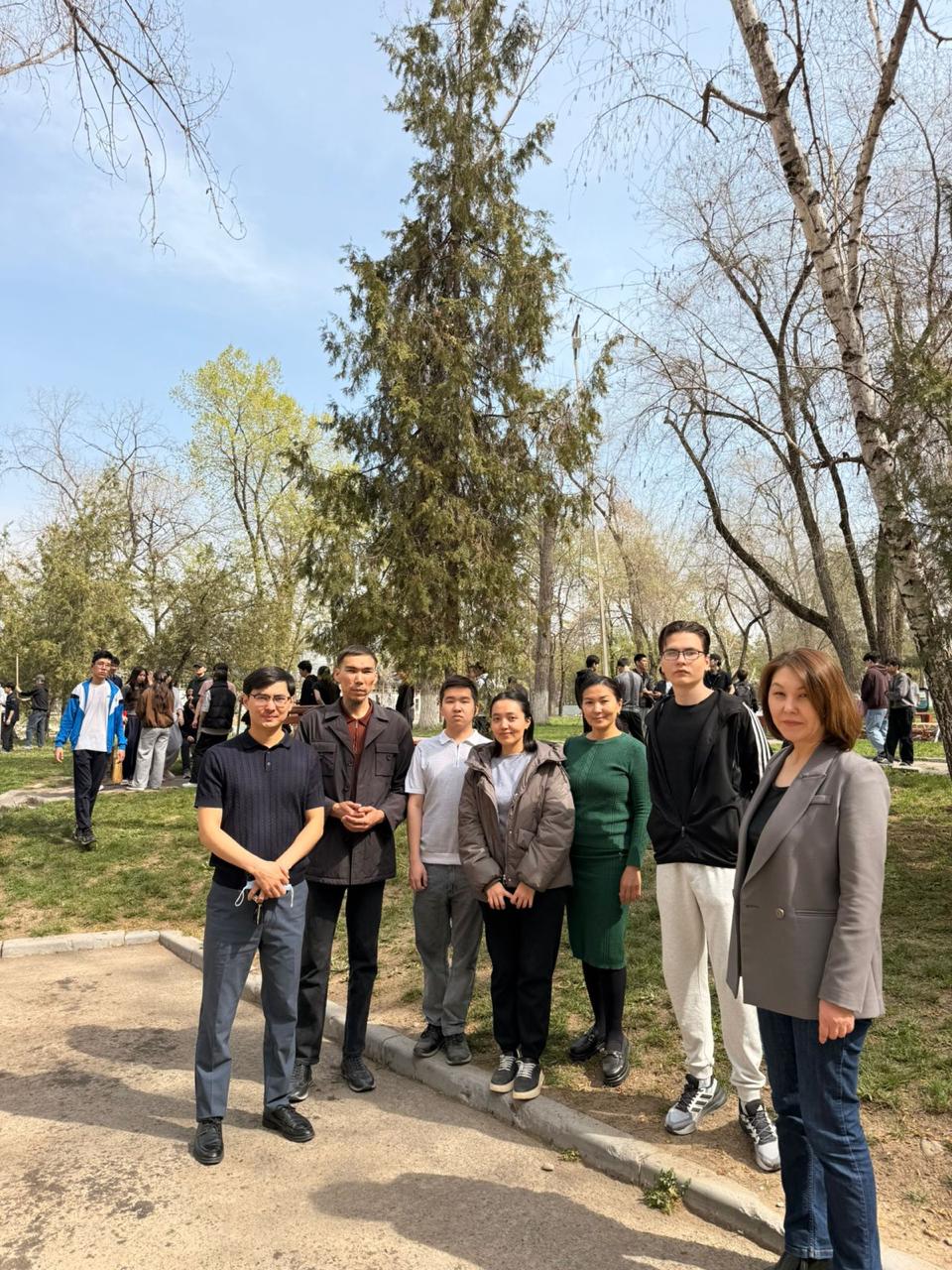 Clean-up Day Held Within the “Taza Kazakhstan” Environmental Campaign