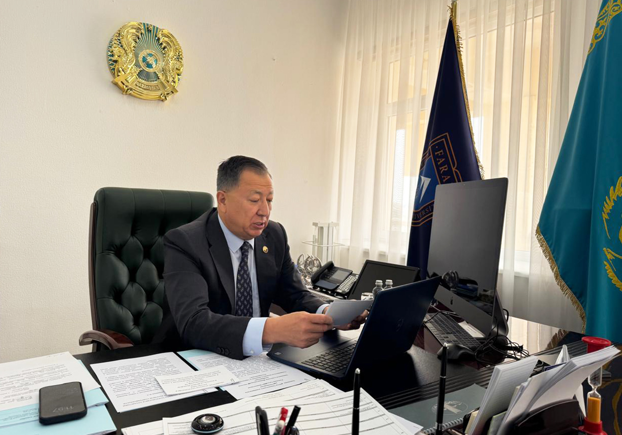 KazNU Rector speaks at a conference on Turkology