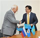 ТМД Парламентаралық Ассамблеясы мен ҚазҰУ арасында әріптестік туралы келісім-шартқа қол қойылды