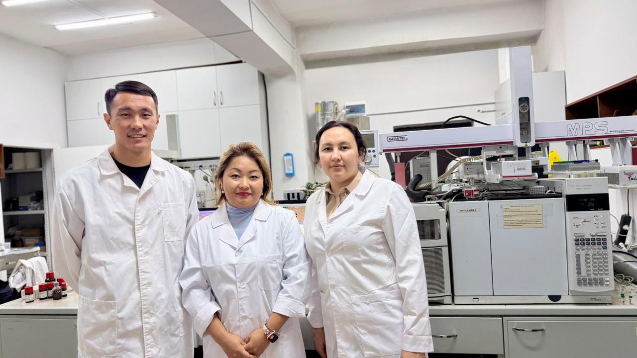 Congratulations on a Prestigious Scientific Award!