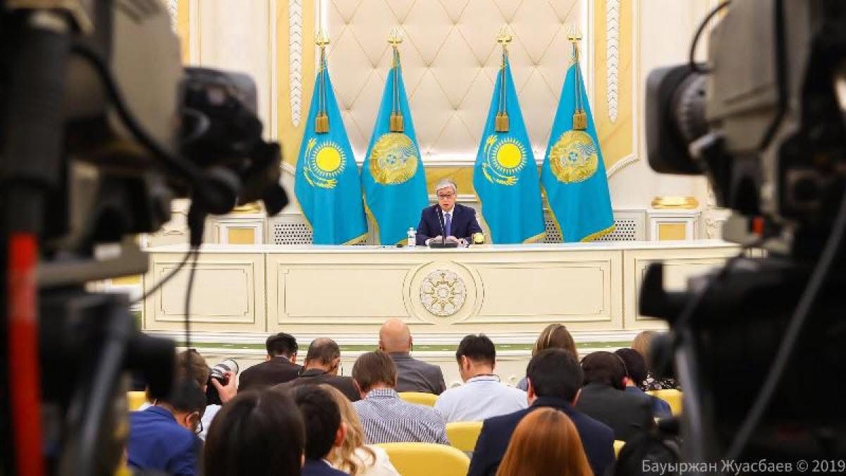 An interview about the economic and sovereign potential of a social state