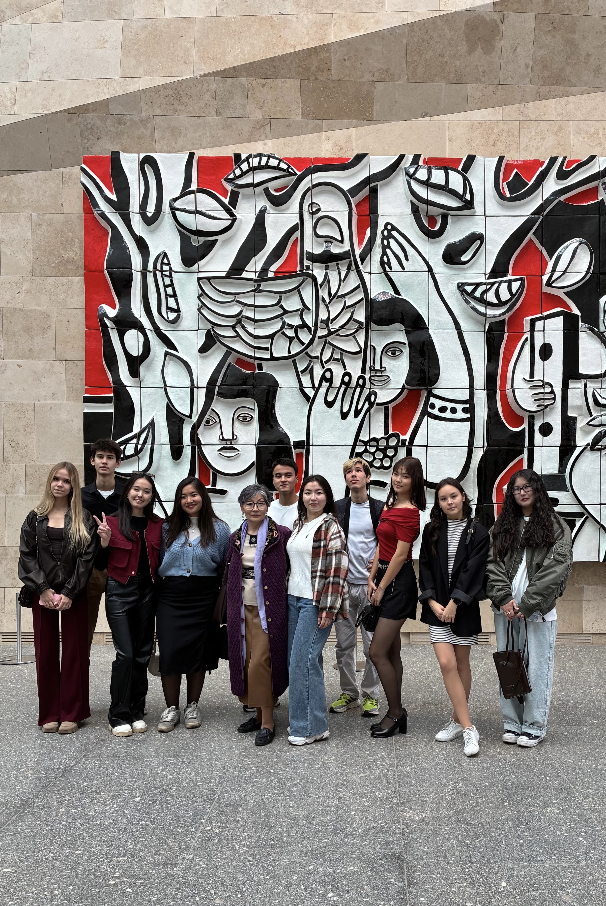 Накануне Дня Республики студенты посетили “Art Almaty Museum”