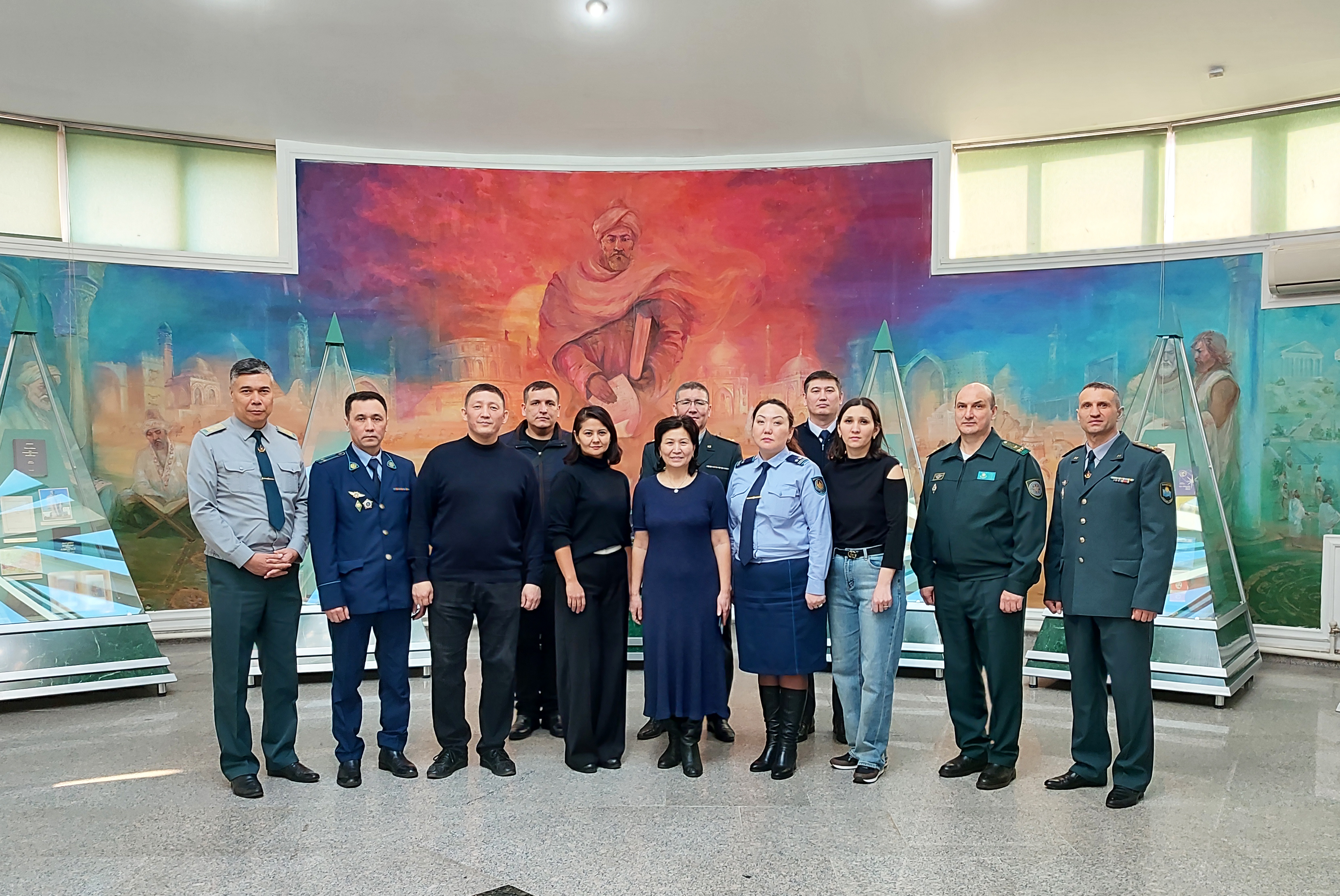 Students of the Almaty Academy of the Ministry of Internal Affairs of the Republic of Kazakhstan named after M.Yesbulatov visited the KazNU Museum