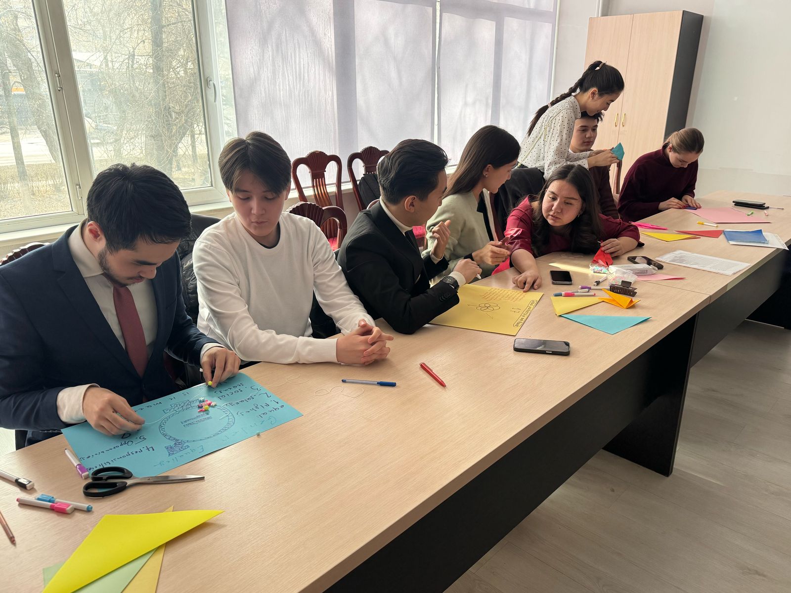 On February 25, 2025, the Faculty of International Relations at Al-Farabi Kazakh National University hosted a masterclass dedicated to the 17 Sustainable Development Goals (SDGs) and their impact on global politics.
