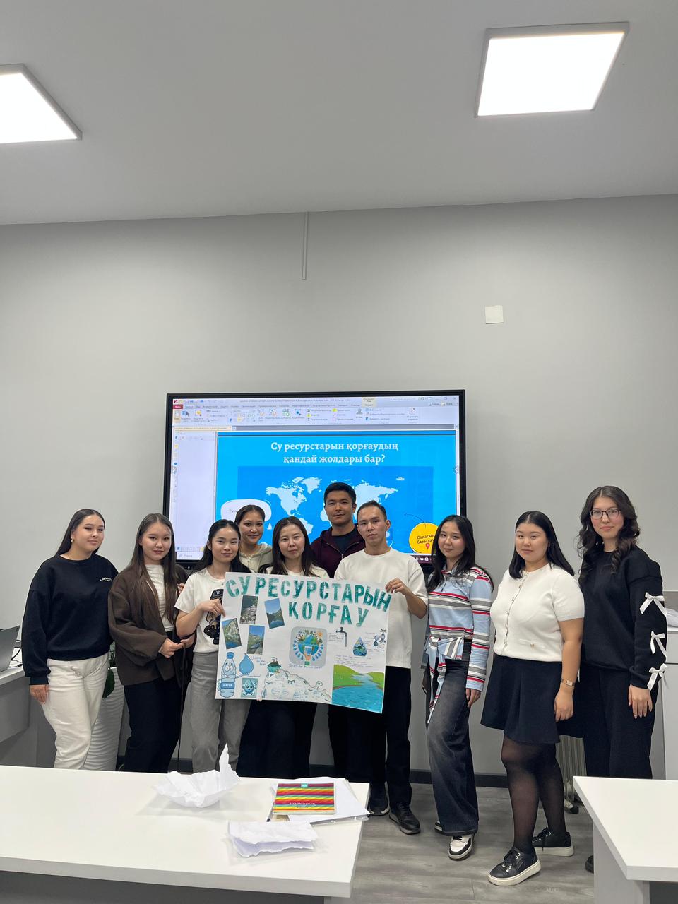 An open class was held on the topic “Water is the Source of Life.”