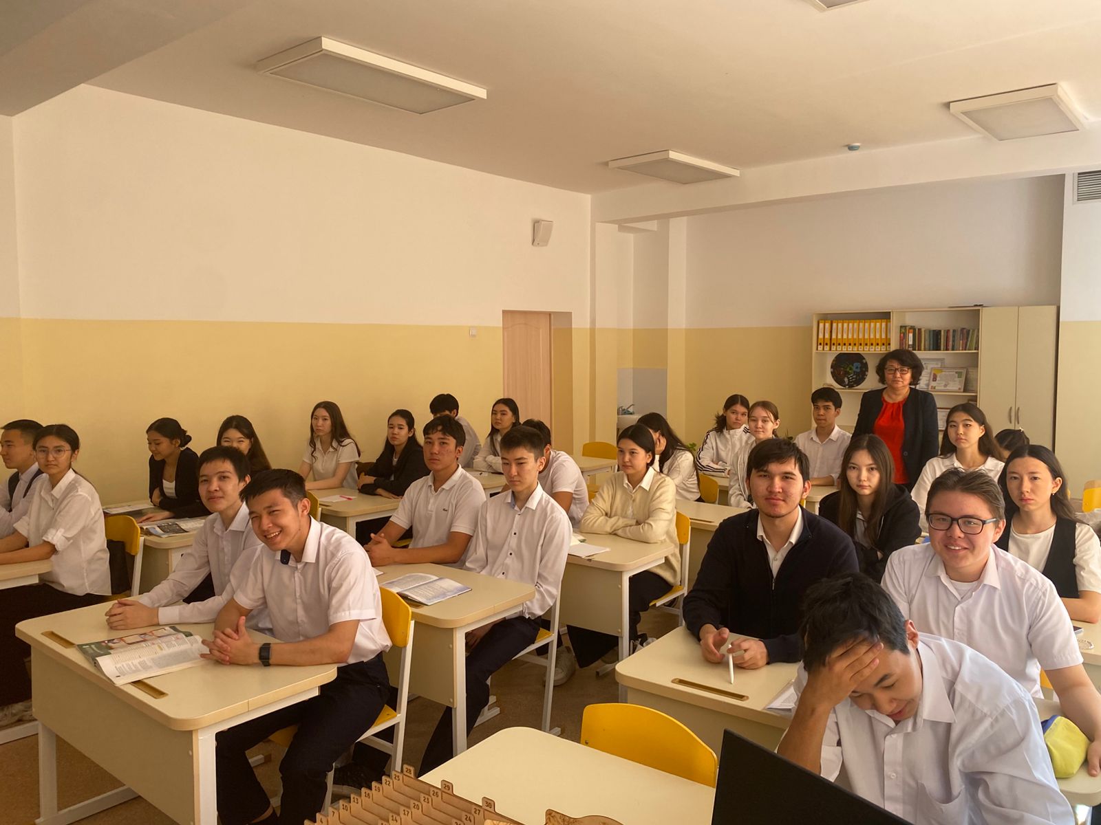 Профориентационная работа преподавателей кафедры "Информационные системы"