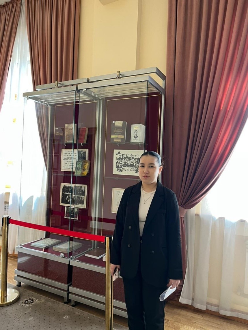 KazNU Students Visit the “Gylym Ordasy” Scientific Center