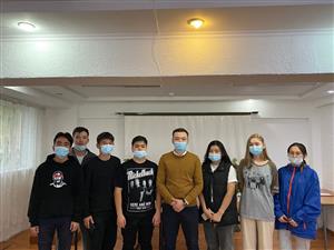 «Клуб Веселых и находчивых»