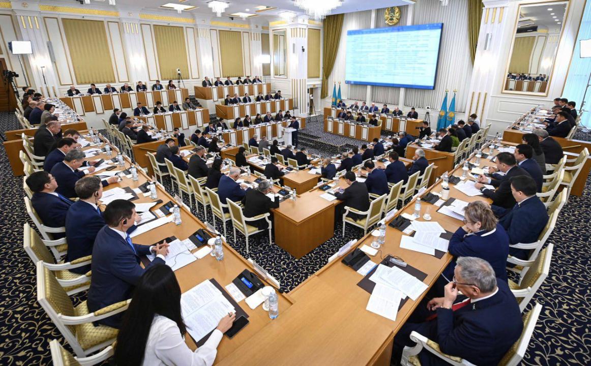 Новая Конституция Казахстана: редкий кейс политической модернизации в эпоху искусственного интеллекта