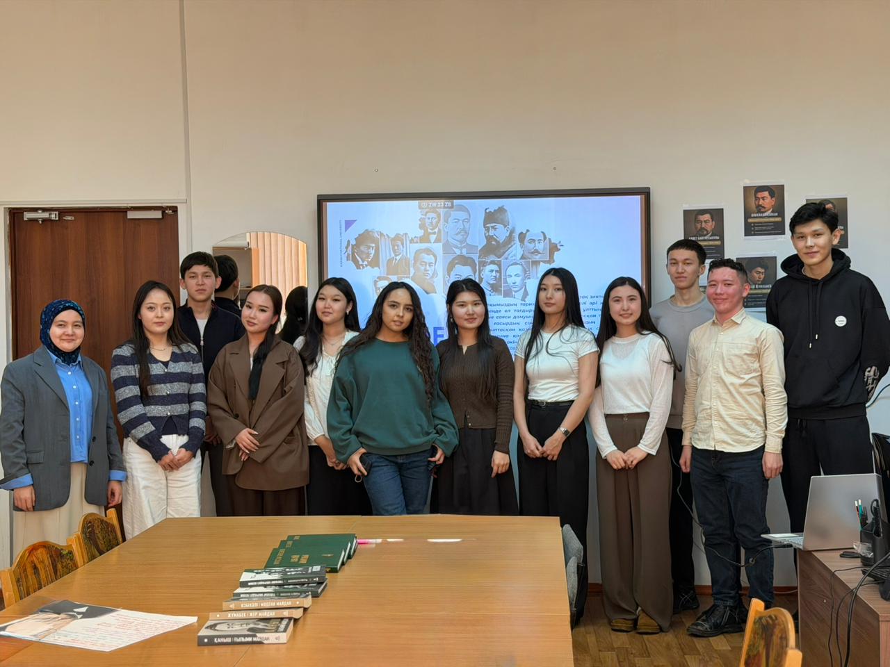 Round Table Discussion on “Kazakh Intellectuals: A Path Begun for the Future of the Nation”
