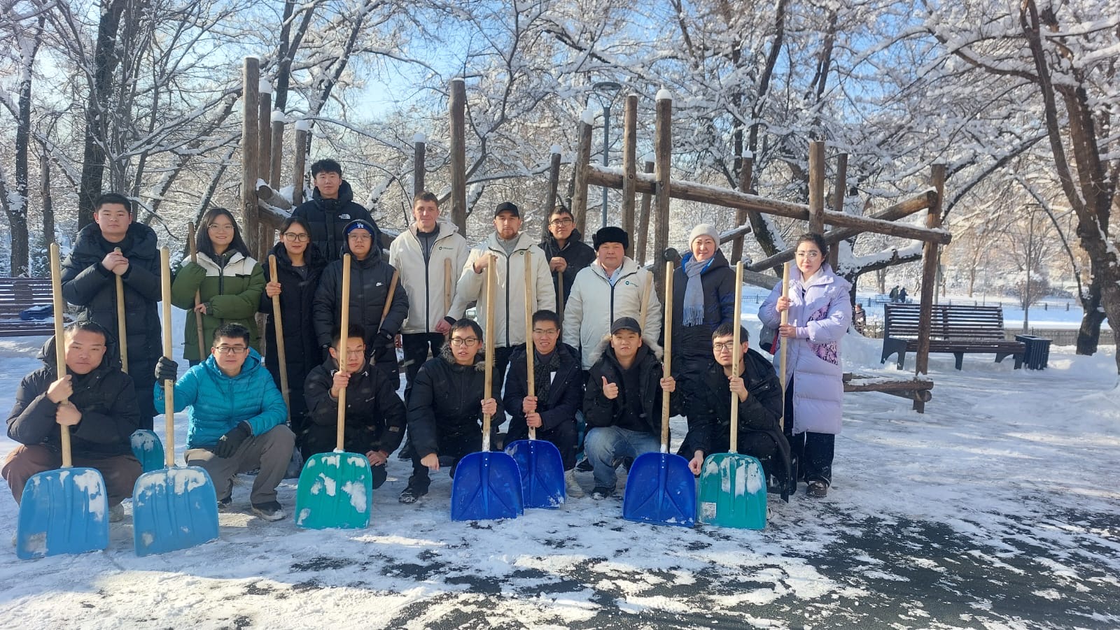 Masters and students of Al-Farabi Kazakh National University took part in the Clean Thursday campaign