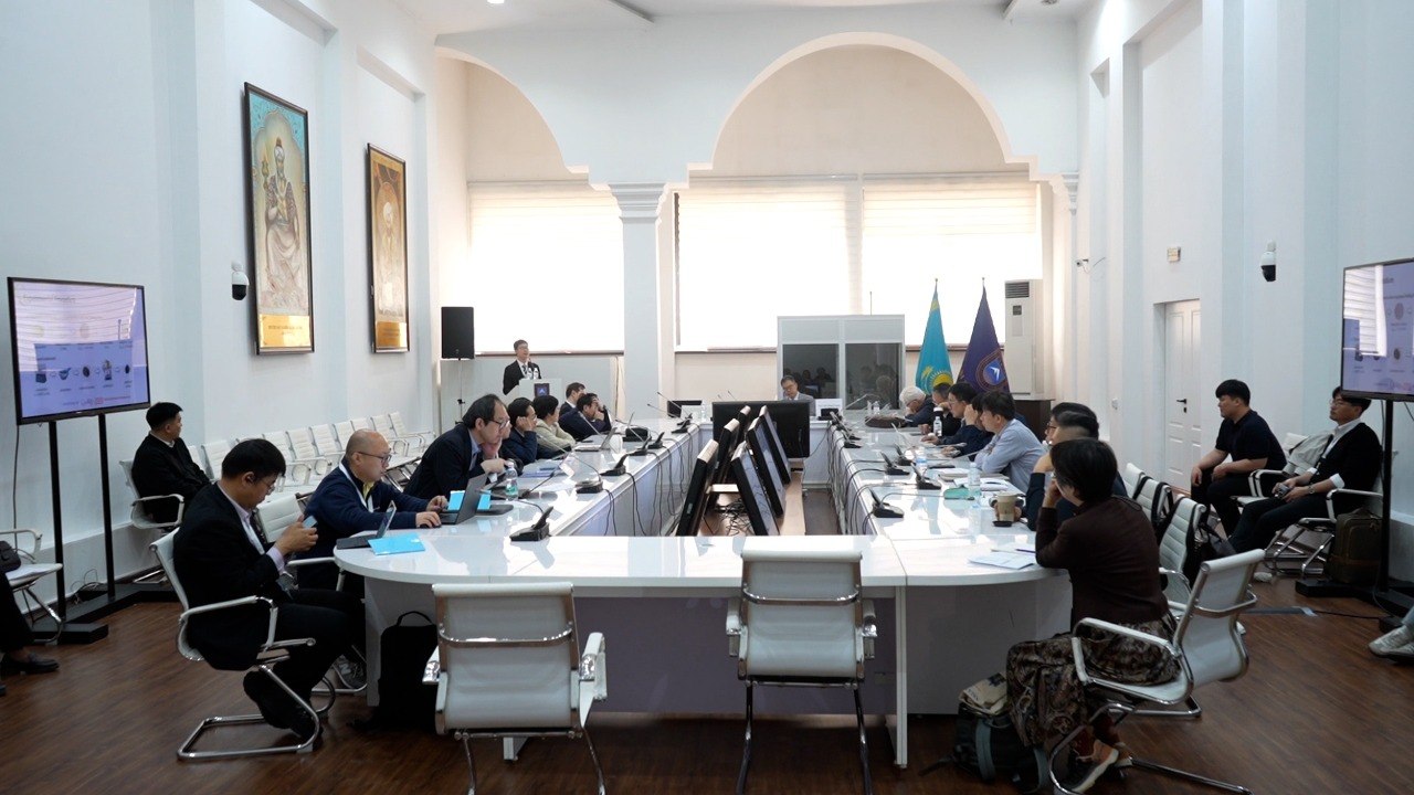 Asian scientists discuss carbon innovation