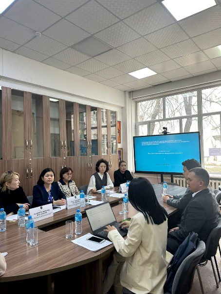«Әбу Насыр әл-Фараби іліміндегі тіл философиясы мен философия тілі секциясы