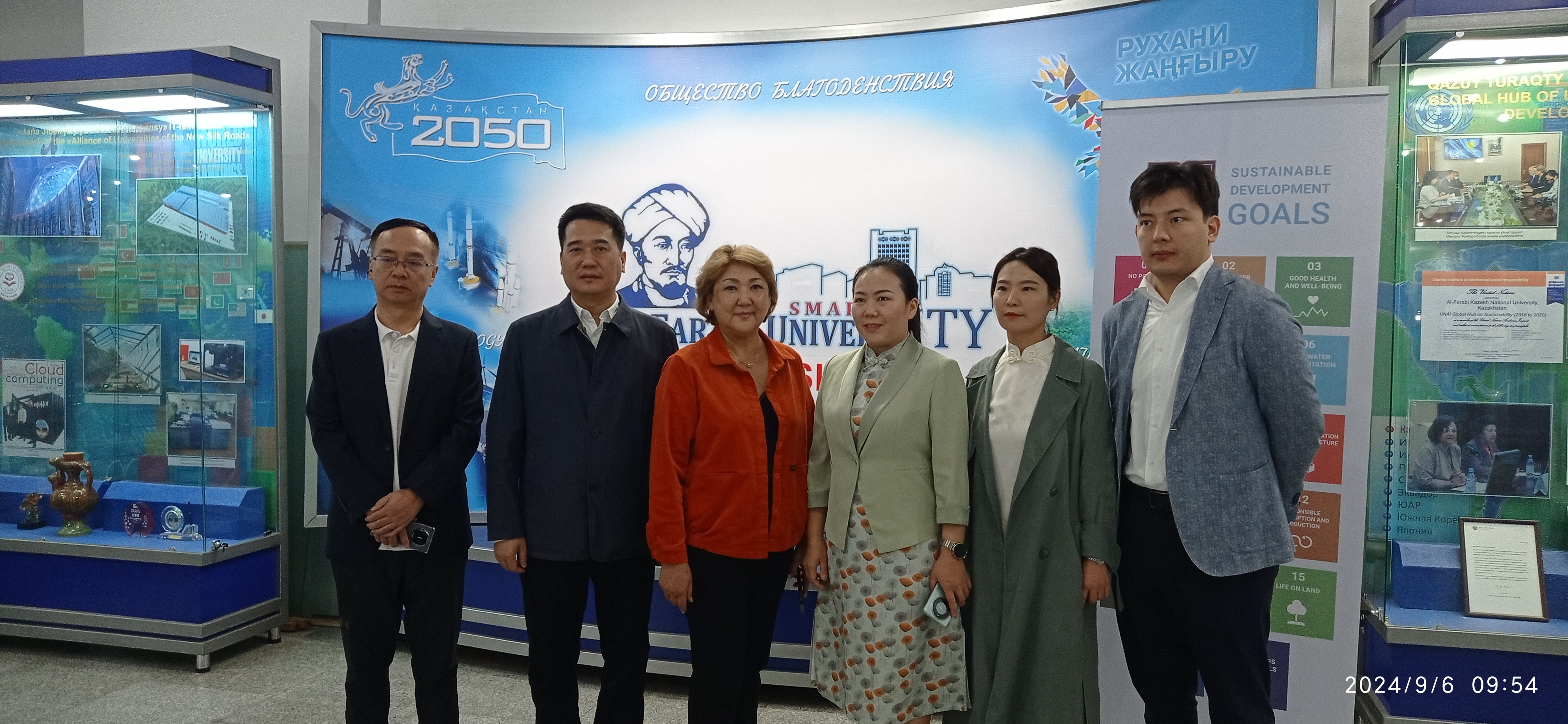 The delegation headed by Vice President of the Hainan Professional College of Science and Technology Pan Lin signed an agreement on cooperation in training professional translators who are fluent in Kazakh, Russian, English and Chinese