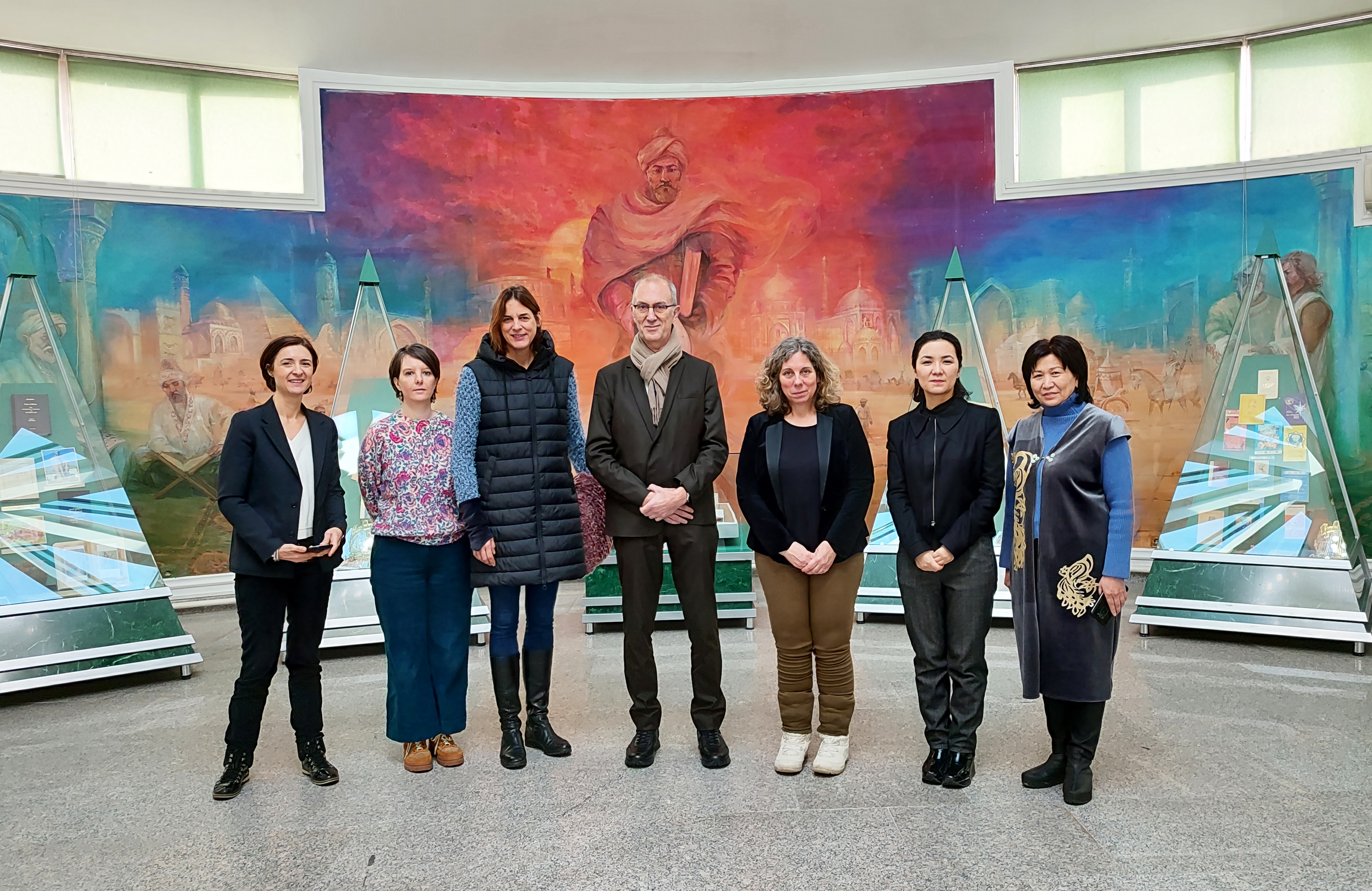 A tour was held at the museum for the delegation of the Polytechnic University of Hauts-de-France (France)