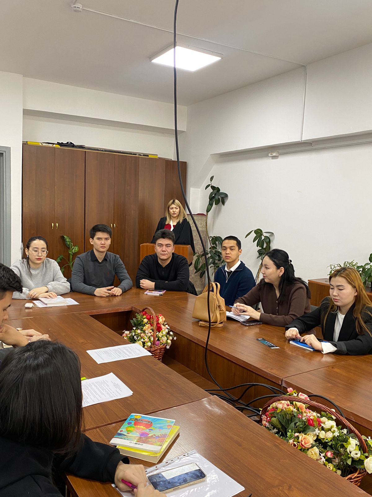 08 Февраля 2024 года, на кафедре гражданского права, гражданского процесса и трудового права, состоялся научный семинар на тему:   «Насилие и социальные порядки»