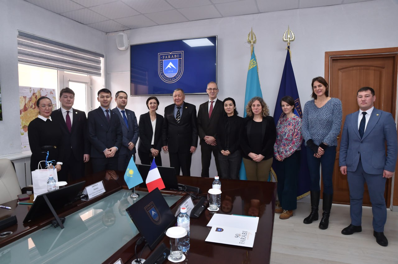Connection with the Polytechnic University of O-de-France