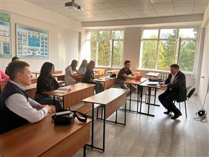 Встреча на тему: «Прославление наследия Абая в воспитании молодежи».