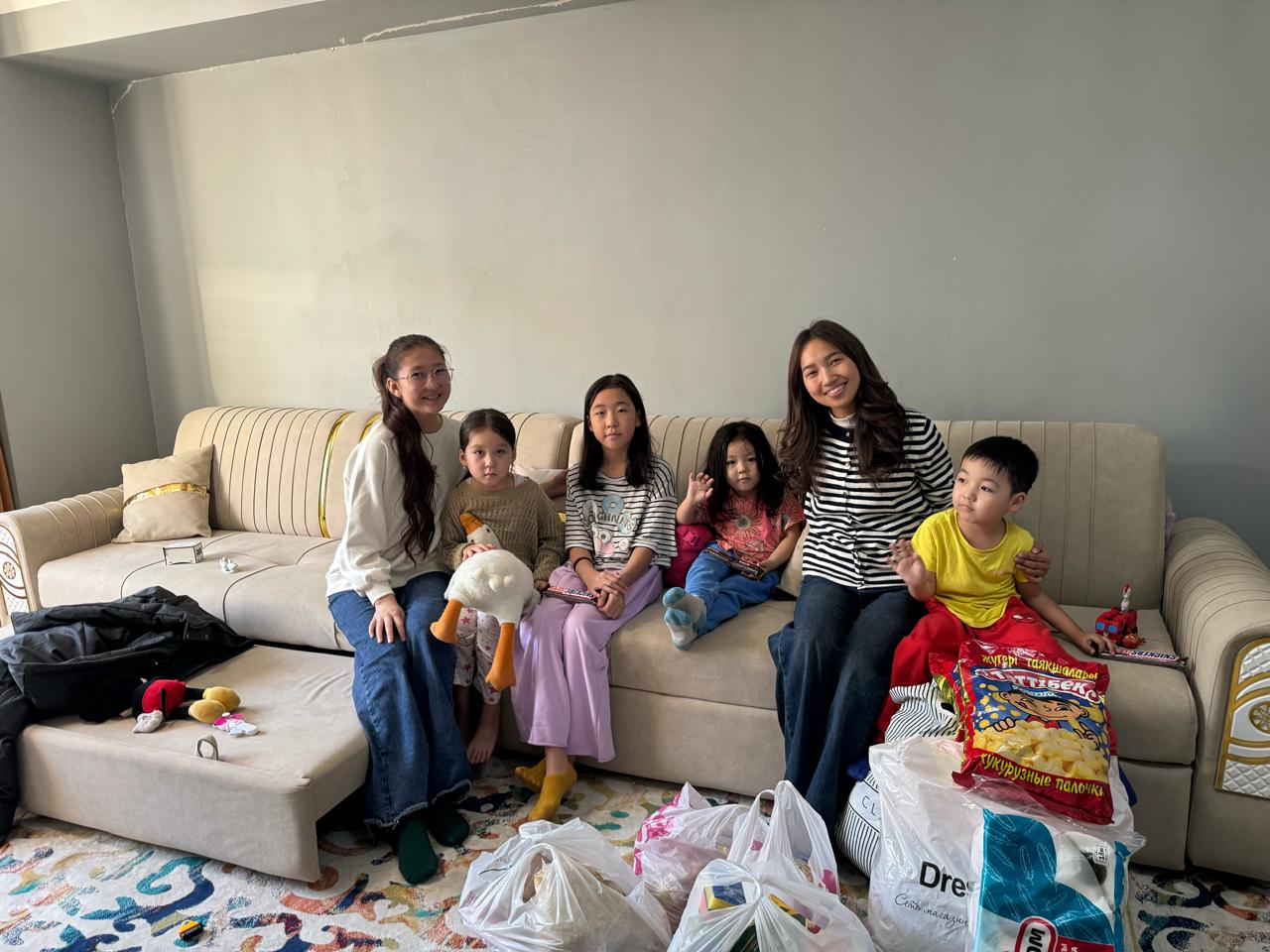 SDG-3: The «Komek» Public Foundation provided assistance to a family as part of the « Bizge kerek» campaign