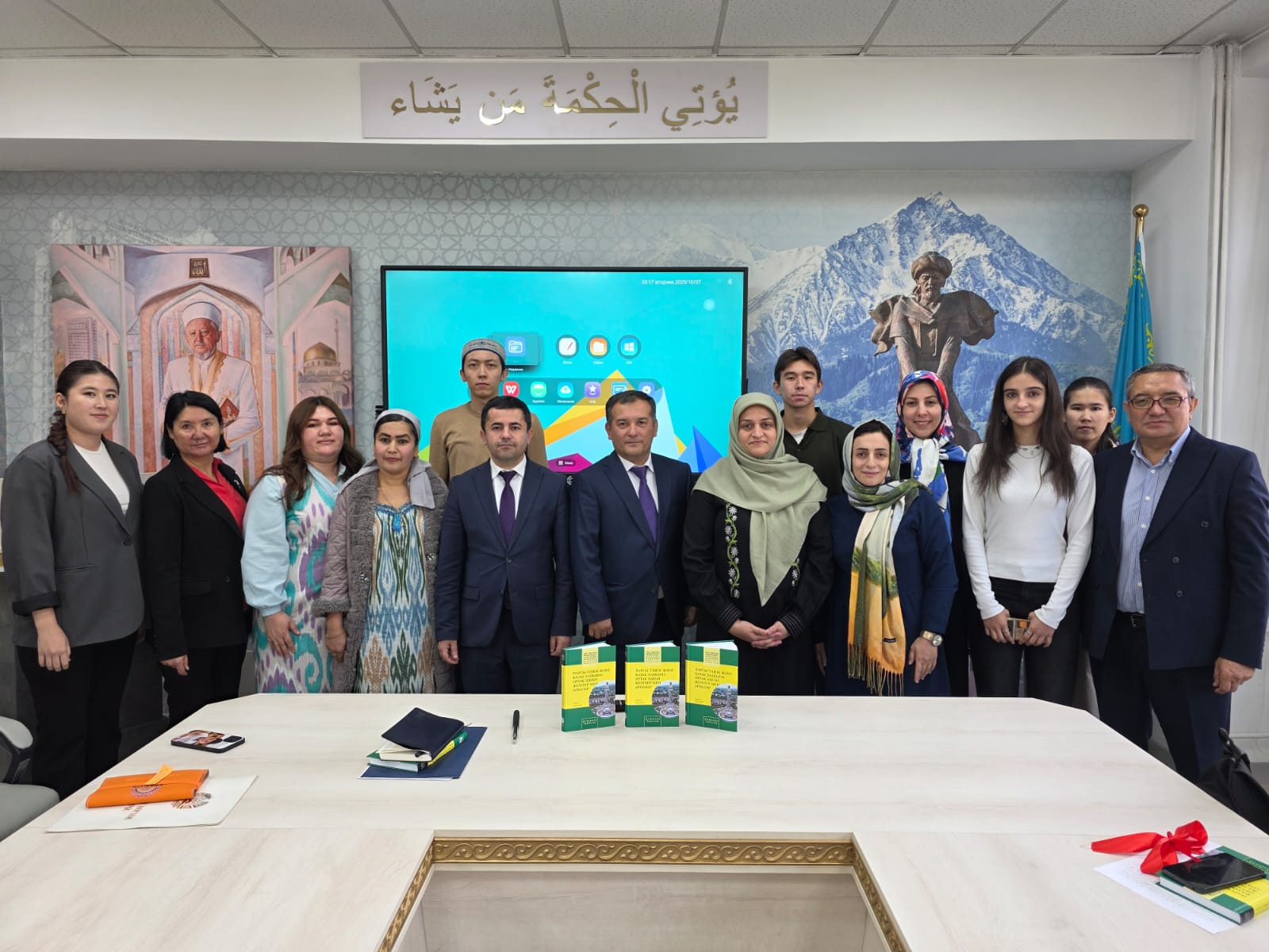 A BOOK PRESENTATION ON THE LITERARY CONNECTIONS BETWEEN THE PERSIAN, TAJIK, AND KAZAKH PEOPLE WAS HELD AT THE FACULTY OF ORIENTAL STUDIES