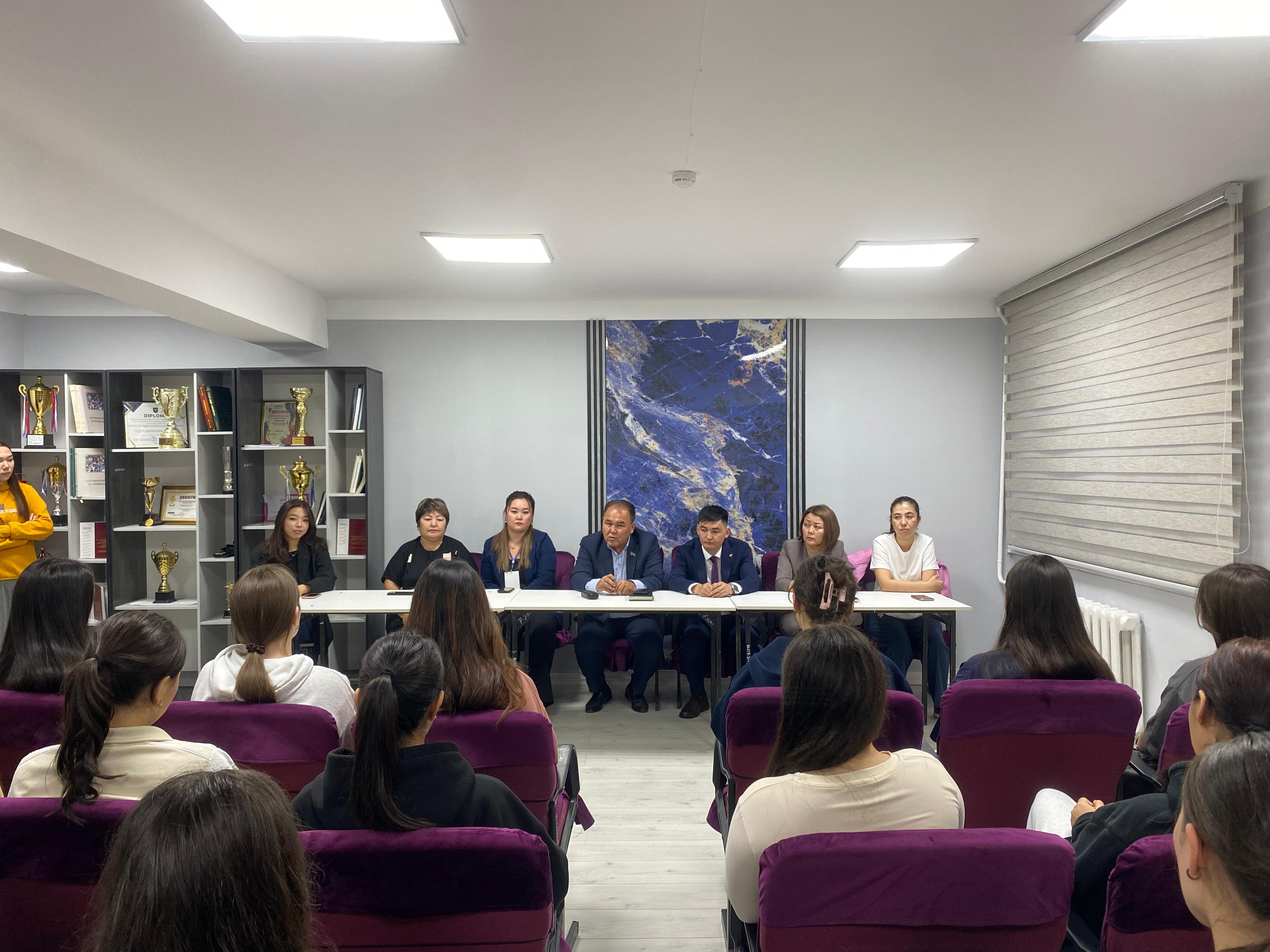 Meeting on Order and Legal Culture in Student Dormitory No. 7